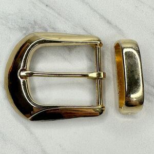 Vintage Gold Tone Simple Basic Belt Buckle with Keeper